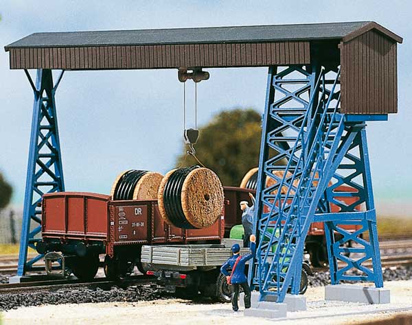 Loading crane<br /><a href='images/pictures/Auhagen/13308.jpg' target='_blank'>Full size image</a>